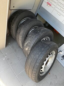 Plechové disky kola 225/65 R16c - 2
