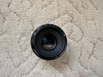 Canon EF 50mm f/1.8 II – legendární pevné sklo - 2