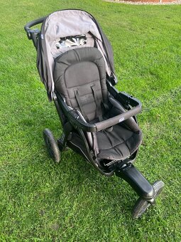 Chicco Kočárek trojkombinace Trio Activ3 Jet black - 2