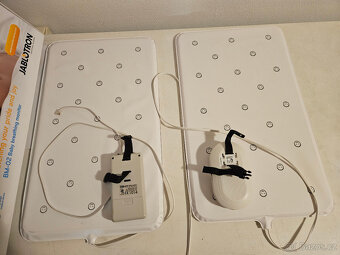 2x monitor dechu Jablotron Nanny - 2