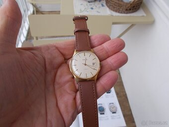 krasne funkcni oblibene hodinky prim pyžamo rok 1985 top - 2