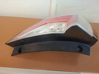 Honda Civic levé zadní světlo 2019 - 2