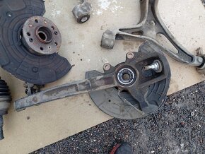 MERCEDES BENZ GL X164, W164 PŘEDNÍ NÁPRAVA POLOOSY, TĚHLICE - 2