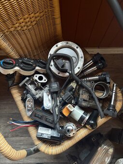 Náhradní Díly kola Levně Ford Škoda Golf Audi FSI - 2