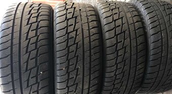 Zimní sada Sportage Tucson 5x114 pěkný vzor,Al disky . - 2