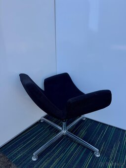 Nevyužité židle - 2