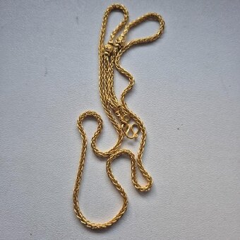zlatý řetízek - 2