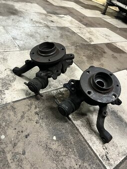 Volkswagen Golf 3 GTI těhlice - 2