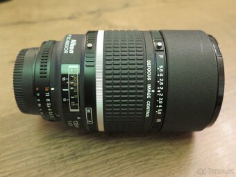 Nikon 135mm f/2,0 AF DC-NIKKOR D A - 2