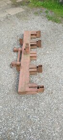 Kovový rám na rádla na brambory. - 2