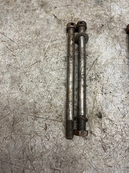 Osy kol Jawa pionýr/mustang/babetta - 2