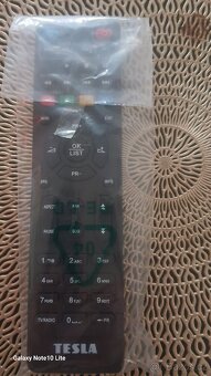 Dálkový ovladač Tesla TE-310 - 2