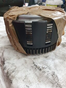 Ducati monster 600 - 2