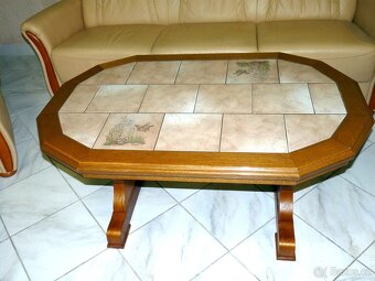 zvedací konferenční stolek - 2