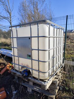 IBC kontejner 1000 l - 2