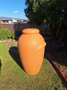 Nádoba na dešťovou vodu. - 2