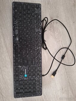 Set klávesnice s bezdrátovou myší - 2