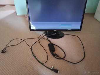 Monitor na náhradní díly - 2