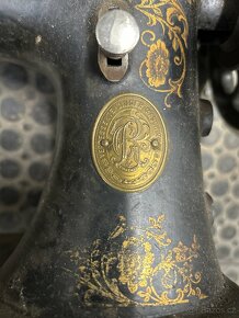 Singer - 2