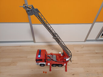 Hasičské auto Bruder - 2