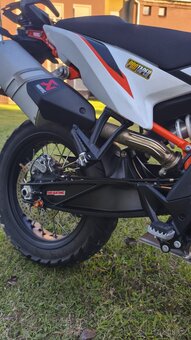 Ktm 890 - 2
