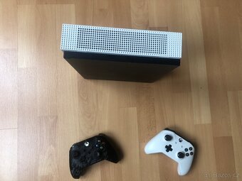 Xbox one S - 2