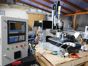 CNC frézka 3D na obrábění kovů, ocel, železo - 2