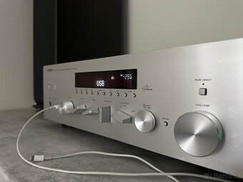 YAMAHA R-N500 + Wharfedale D330 - 2