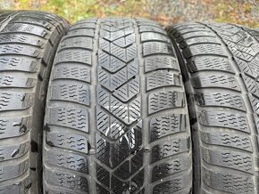 Zimní pneu 225/50/17 - 2