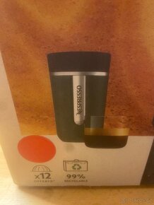 Kávovar nespresso Vertuo POP - makově matně červený - 2