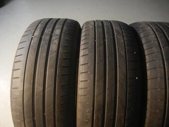 Letní pneu Hankook 225/55R17 - 2