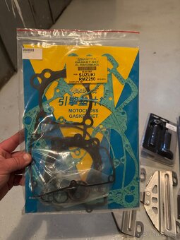 Díly pro rmz 250(2018) - 2