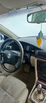 Škoda Superb - 2