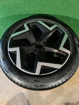 Zanovni celorocni alu 255/45/19 VW - 2