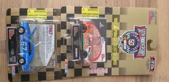 1:64 Racing Champions - historie NASCAR - 2