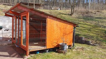 Prostorný kotec bez nutnosti základů a dvě zateplené boudy - 2