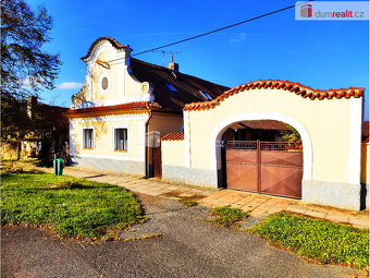 Prodej chalupy 6+1, 290 m2, pozemek 1150, Lišany - 2