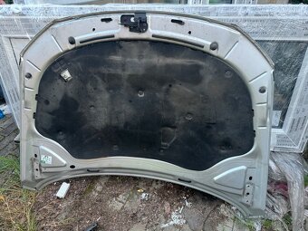 Passat B6 kapota - - 2