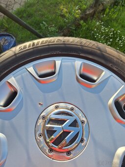 Prodám VW 4x alu kola 235/55R17 - 2