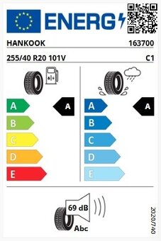 Pneu 255/40 R20 - nové - 2