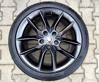 Alu kola originál Škoda Octavia III, RS 5x112 R18 Gemini - 2
