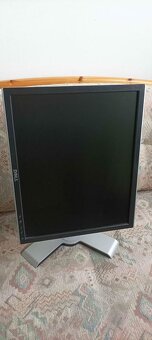 Monitor Dell 1908 FPt - 2