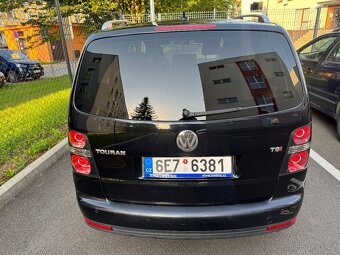 Volkswagen Touran 1.4 TSI 103kW, r. 2009 – spolehlivý rodin - 2