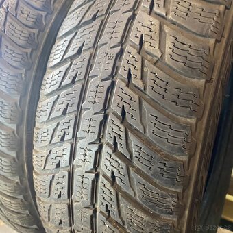 Zimní pneu 215/65 R17 103H Nokian 5mm - 2