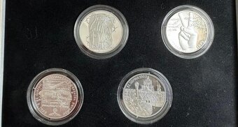 sada čtyř číslovaných stříbrných pamětních medailí proof - 2