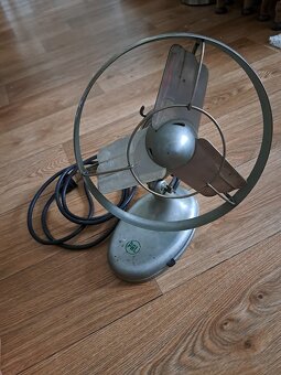 různé starožitné věci - 2