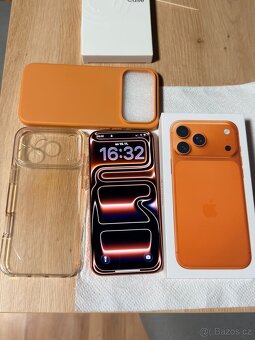 Apple IPhone 17 Pro Max, 256 GB Cosmic Orange Jako Nové - 2