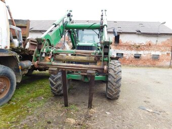 traktor John Deere 6520 SE - 2