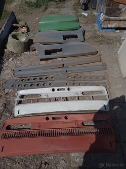 Škoda 100 plechařina - 2