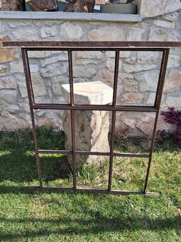 Stará okna industriální - 2